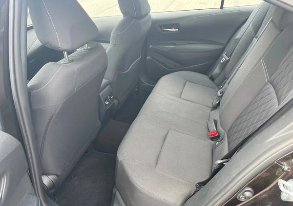 Toyota Corolla cena 73000 przebieg: 95000, rok produkcji 2019 z Warszawa małe 67